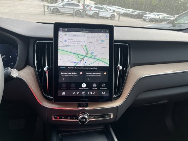 2026 Volvo XC60 Plus