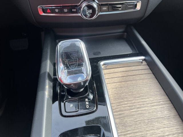 2026 Volvo XC60 Plus