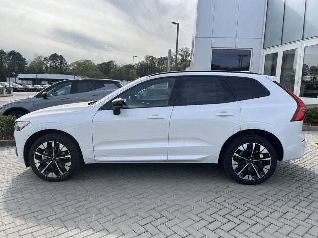 2026 Volvo XC60 Plus