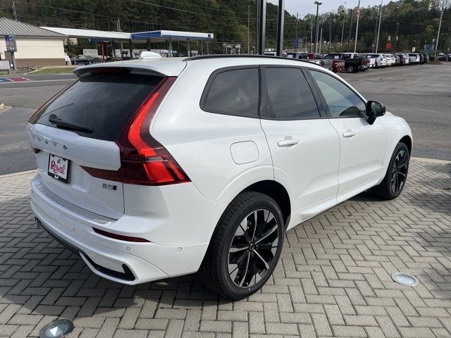 2026 Volvo XC60 Plus