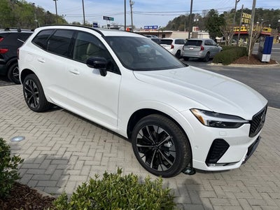 2026 Volvo XC60 Plus