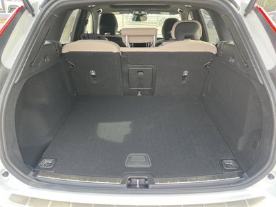 2026 Volvo XC60 Plus