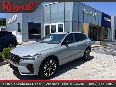 2026 Volvo XC60 Plus