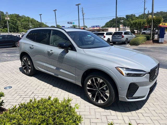2026 Volvo XC60 Plus