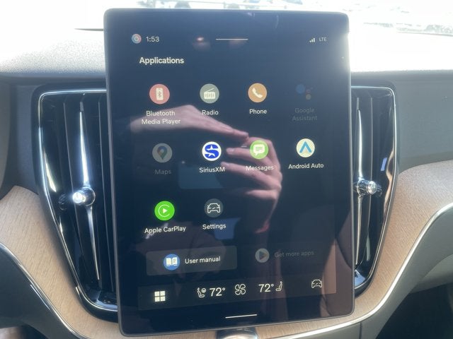 2026 Volvo XC60 Plus