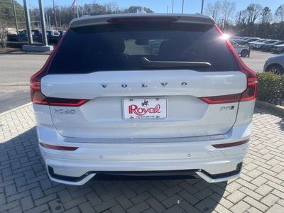 2026 Volvo XC60 Plus