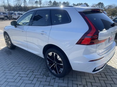 2026 Volvo XC60 Plus