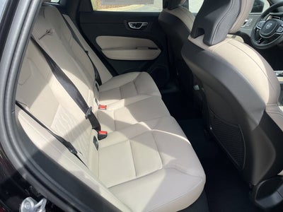 2026 Volvo XC60 Core