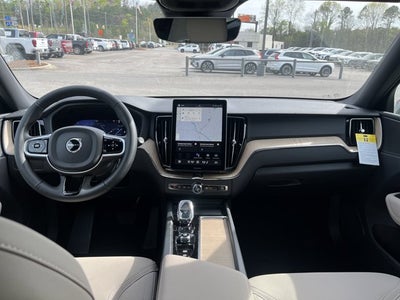 2026 Volvo XC60 Core