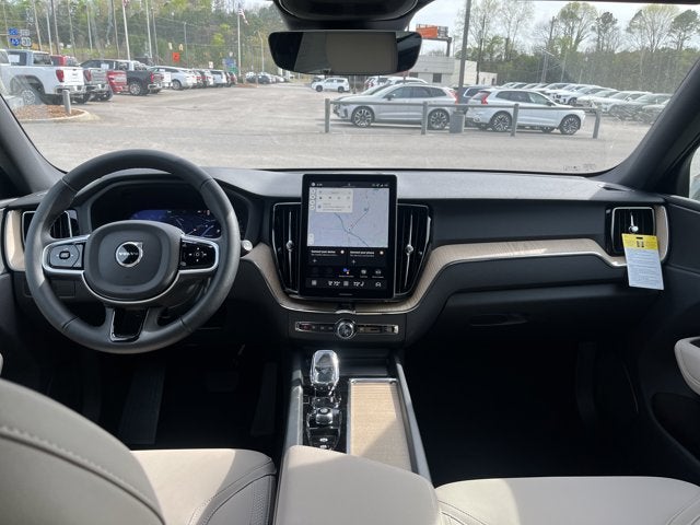 2026 Volvo XC60 Core