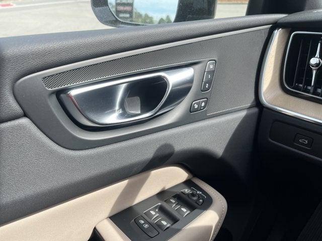 2026 Volvo XC60 Core