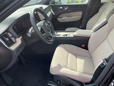 2026 Volvo XC60 Core