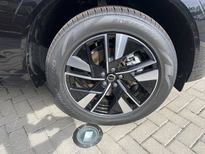 2026 Volvo XC60 Core