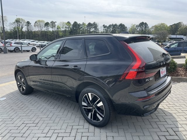 2026 Volvo XC60 Core