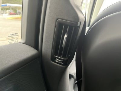 2026 Volvo XC60 Core