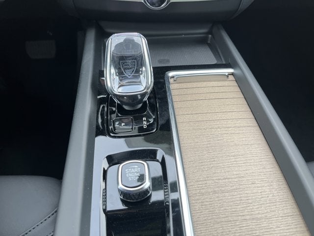 2026 Volvo XC60 Core