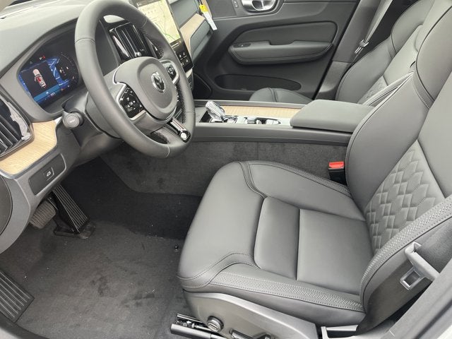 2026 Volvo XC60 Core