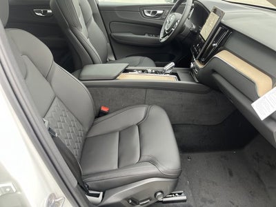 2026 Volvo XC60 Core