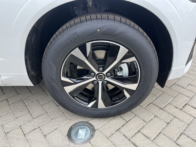 2026 Volvo XC60 Core