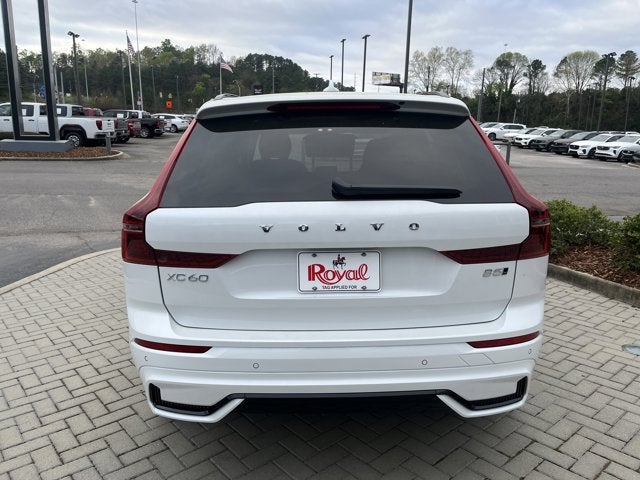 2026 Volvo XC60 Core