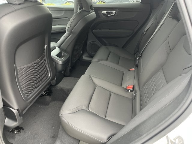 2026 Volvo XC60 Core