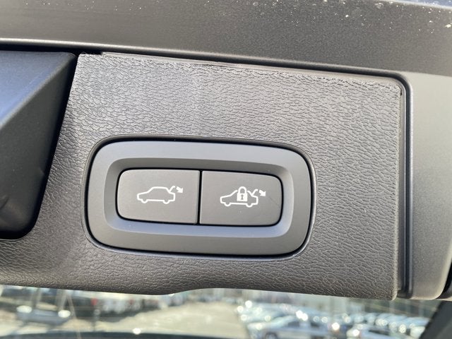 2026 Volvo XC60 Ultra