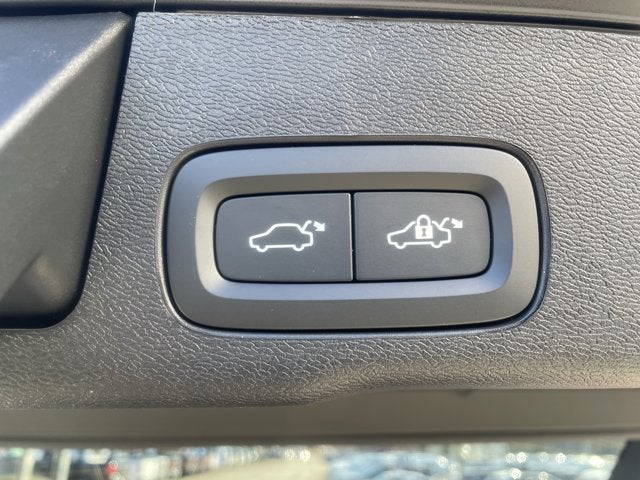 2026 Volvo XC60 Ultra