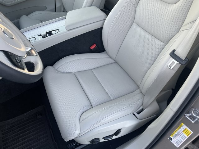 2026 Volvo XC60 Ultra