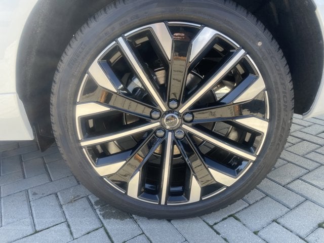 2026 Volvo XC60 Ultra