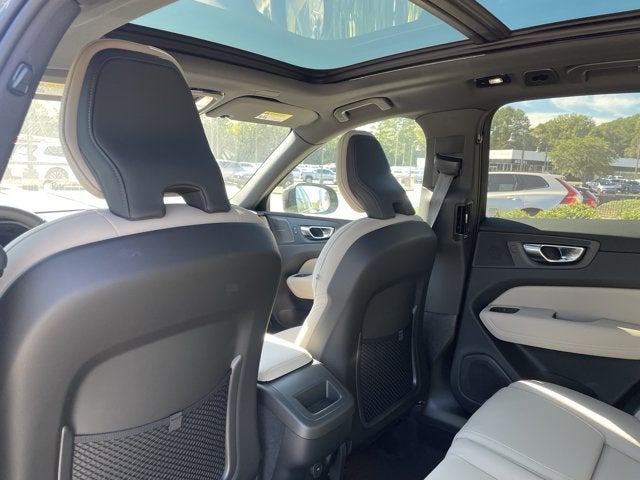 2027 Volvo XC60 Plus