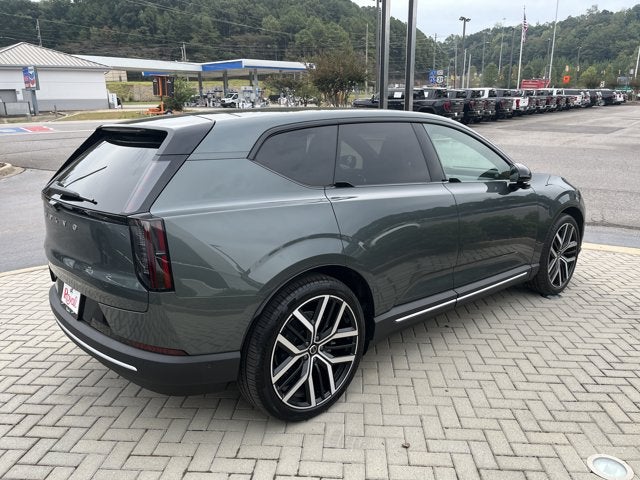 2027 Volvo EX60 Ultra
